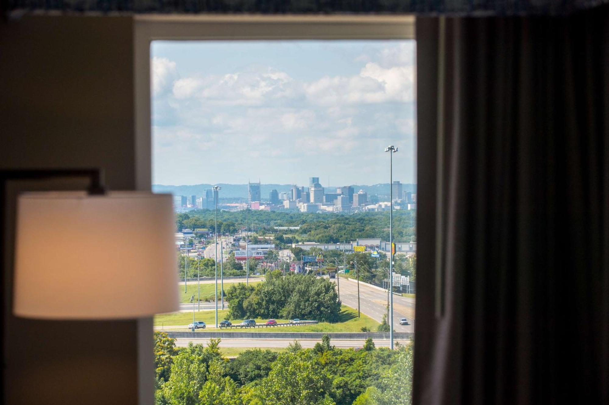 Hampton Inn & Suites By Hilton Nashville North Skyline Экстерьер фото